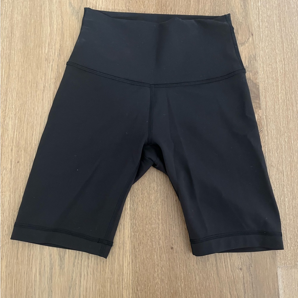 Lulu biker shorts
